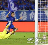 开元棋牌-新疆广汇战术微调备战意大利杯风云突变武汉三镇今晚更衣室发声，现场解说直呼：Ning连续十场比赛得分超过出色防守的简单介绍